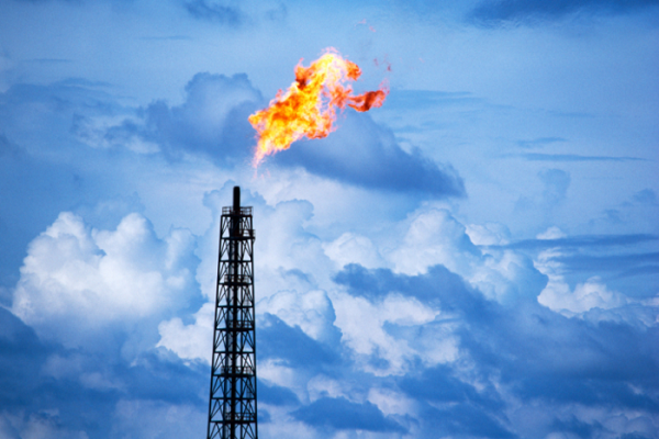 РФ остановит добычу газа на главном месторождении из-за суда с Украиной 