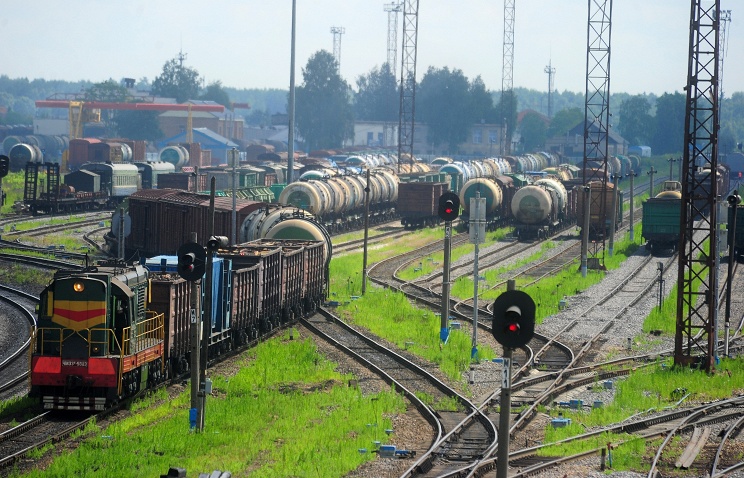 В Украине объем перевозки грузов сократился на 10%