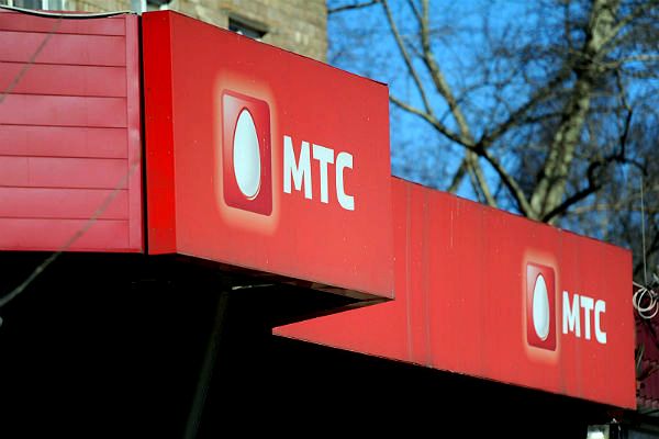 Vodafone договорилась с МТС об использовании своего бренда в Украине, - СМИ