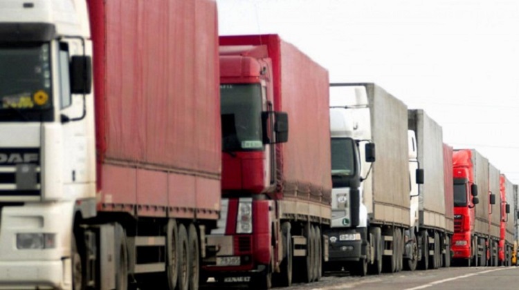 Украина и Турция договорились о пересечении границы для грузовиков