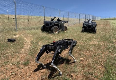 Роботы-собаки будут патрулировать границы США