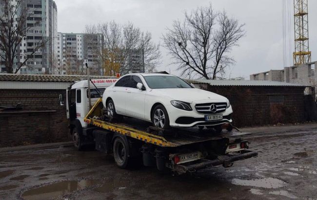 В Украине впервые у водителя изъяли автомобиль за неуплаченные штрафы