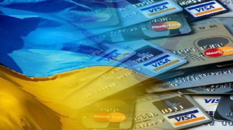Visa и Mastercard снизили межбанковские комиссии