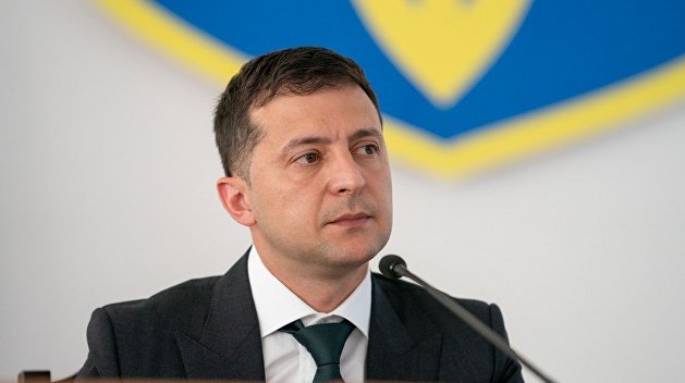 Зеленский исключает продажу с/х земель иностранцам: названы условия