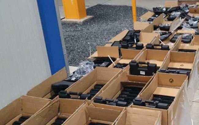 В Румынии пограничники нашли рекордное количество контрабандного оружия