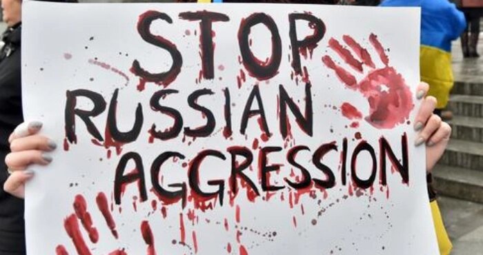 Відкритий лист української медіаспільноти: Єврокомісія повинна накласти санкції на всі російські телеканали