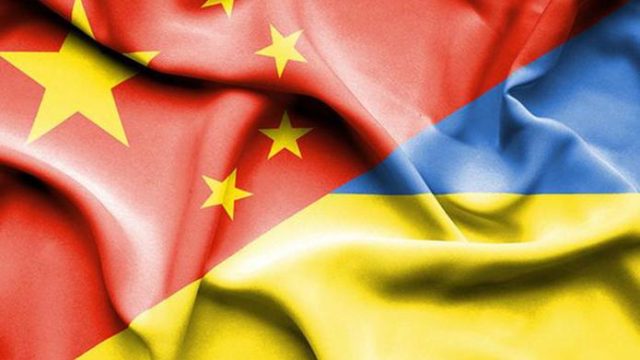 Зеленский и Си Цзиньпин договорились о безвизе между Украиной и Китаем 